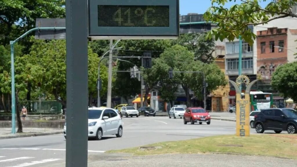 primeira semana de outubro deve ser de temperaturas elevadas em 3 regiões