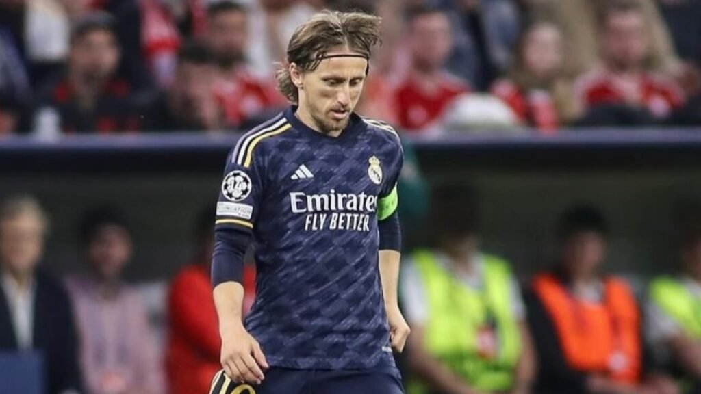 Modrić se pronuncia sobre saída do Real Madrid: ‘Chegou a hora’