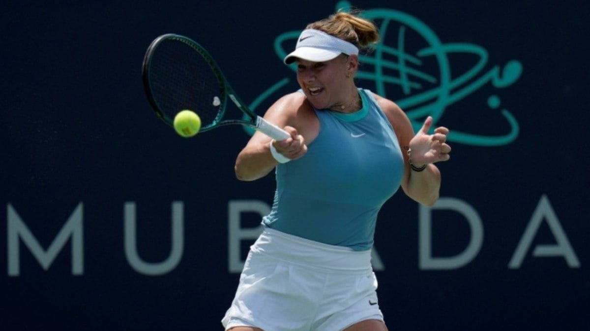 Anisimova vence Sabalenka e vai às semifinais do WTA 1000 de Toronto