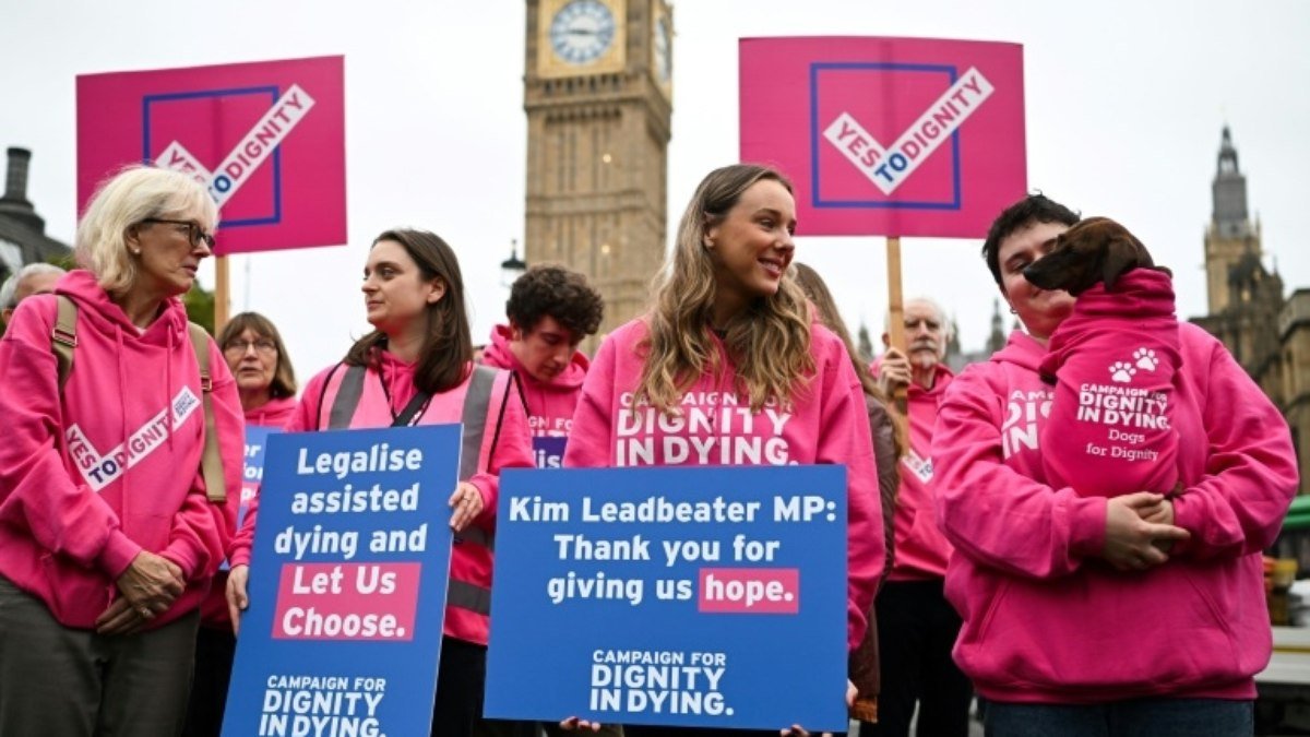 Recurso à morte assistida volta ao Parlamento britânico