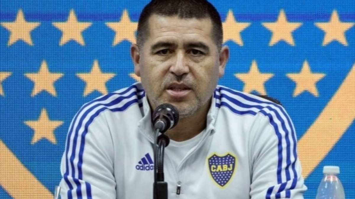 Tevez comenta situação do Boca com ‘indireta’ para Riquelme