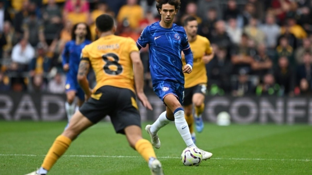 Chelsea goleia Wolverhampton (6-2) com hat-trick de Madueke