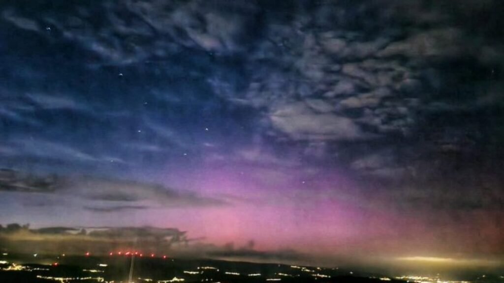 Moradores de regiões de Portugal registram belas imagens de aurora boreal; confira
