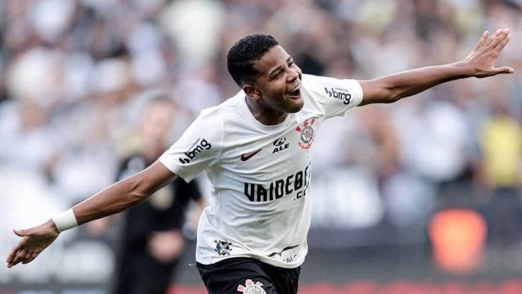 Clube de Cristiano Ronaldo faz proposta por Wesley, do Corinthians