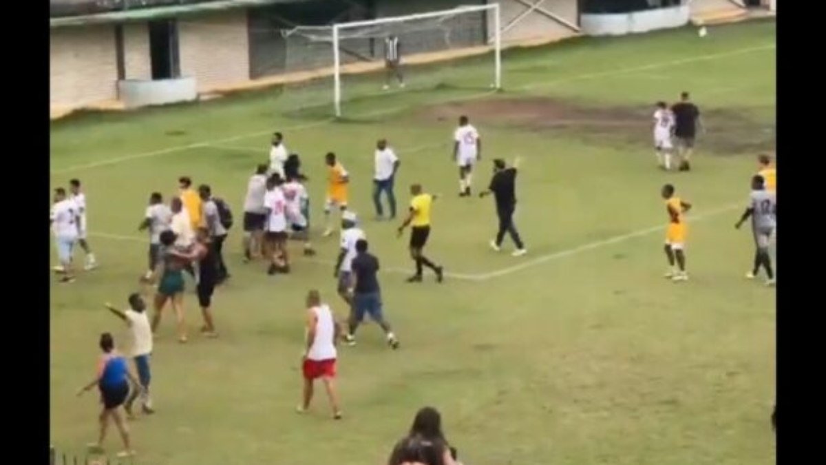 confusão generalizada em jogo do sub-14, e clubes excluídos pela Ferj