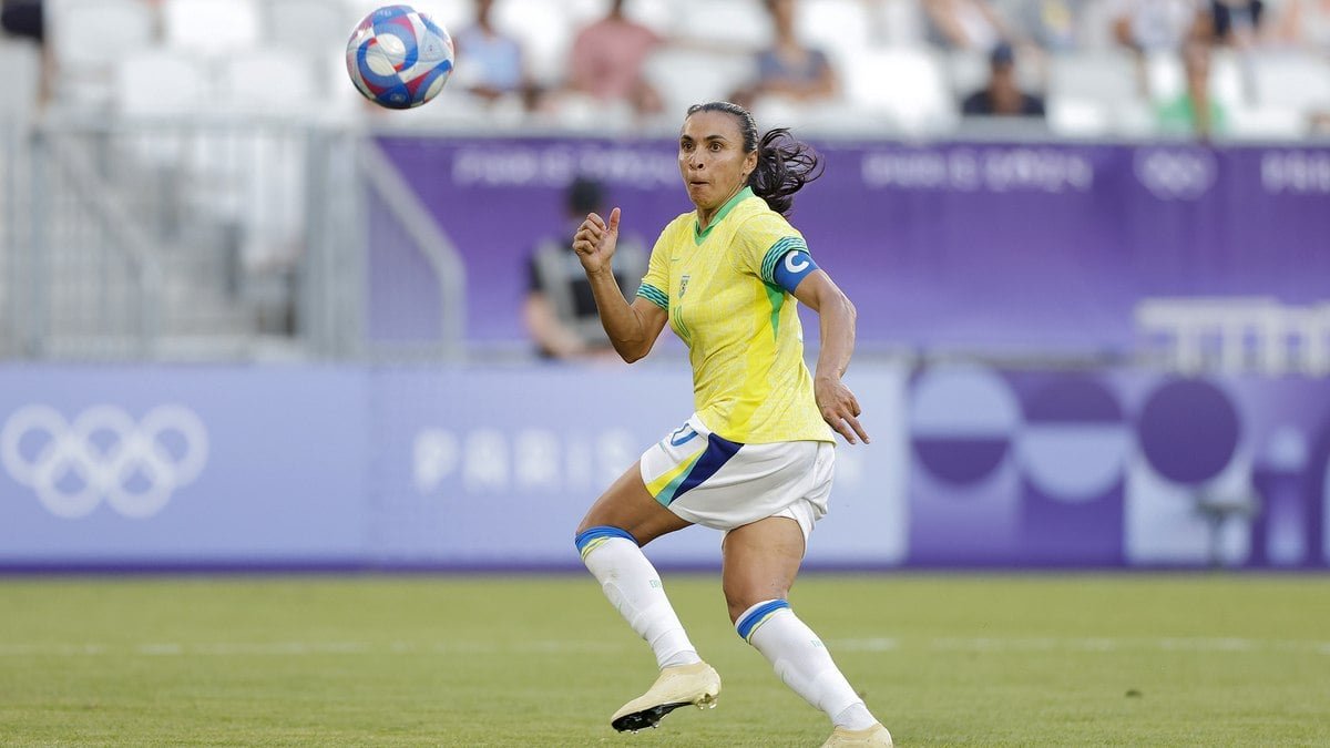 Marta vê Brasil prejudicado e diz que EUA costumam ser favorecidos pela arbitragem