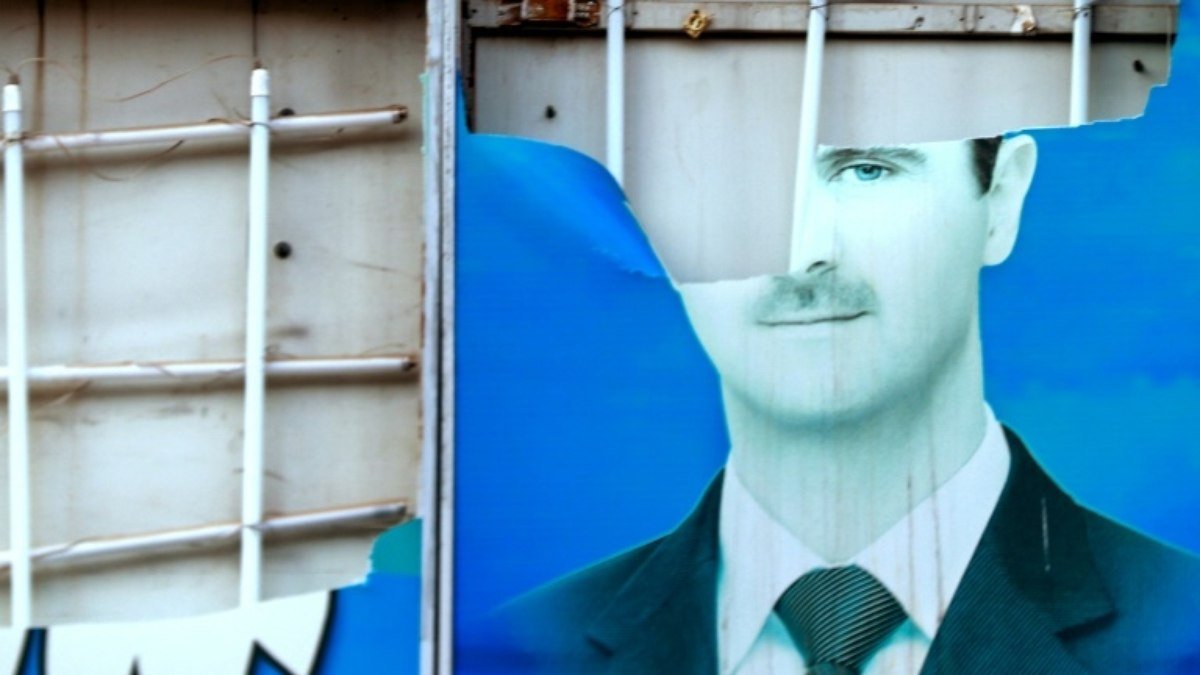 Comunidade internacional pede estabilidade a rebeldes sírios após queda de Assad
