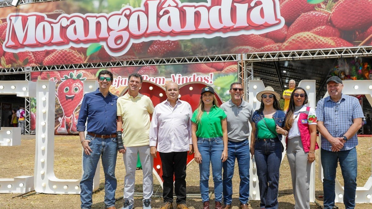 Festa do Morango movimenta Brazlândia com comercialização de produtos e shows