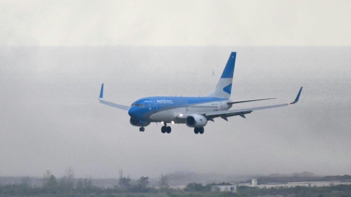 Milei declara estatal Aerolíneas Argentinas ‘sujeita à privatização’