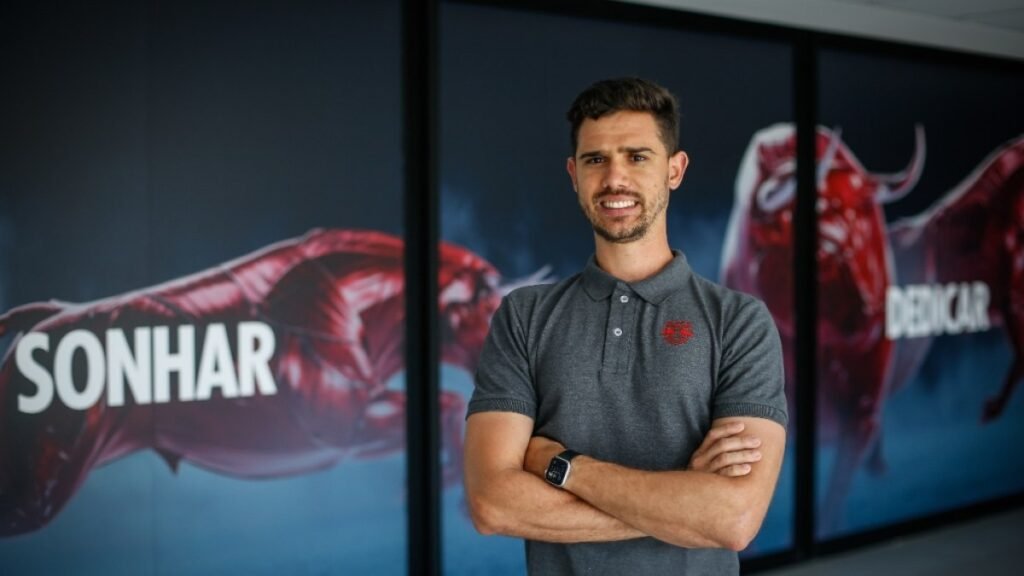 Red Bull Bragantino anuncia Fernando Oliveira como técnico do time sub-20