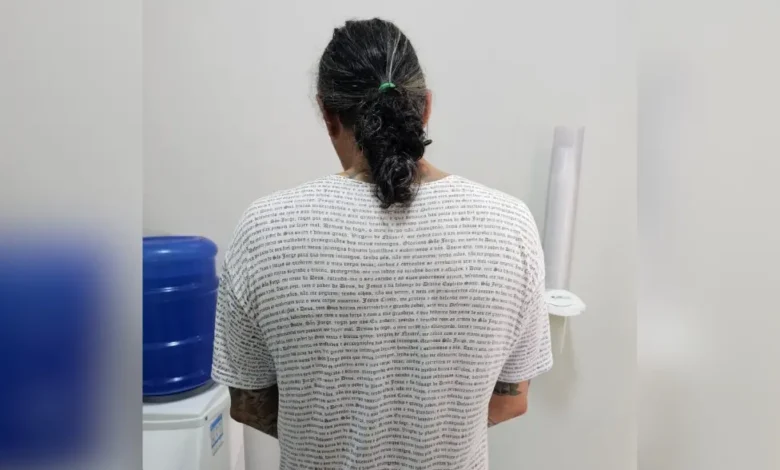 Condenado por abusar adolescente em sessão de tatuagem é preso no Acre | ac24horas Condenado por abusar adolescente em sessão de tatuagem é preso no Acre | ac24horas