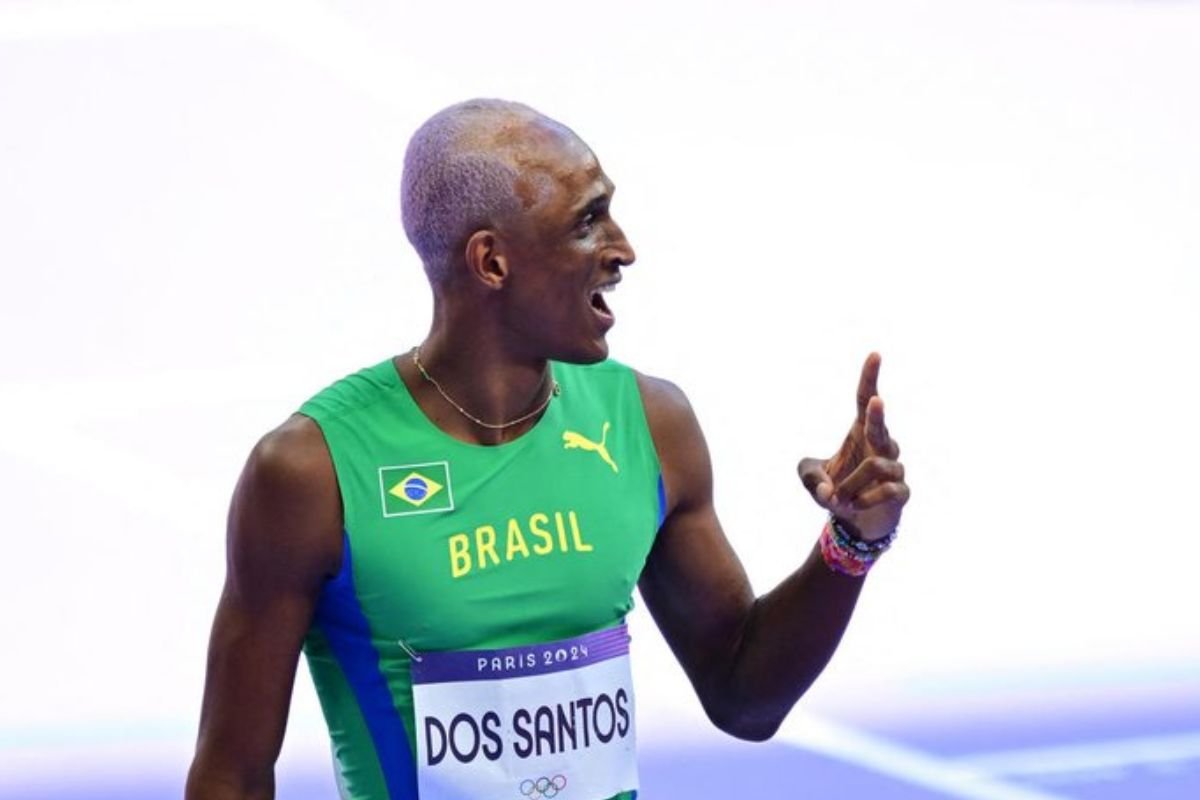 Jogos de Paris: Alison dos Santos conquista o bronze nos 400 metros com barreiras