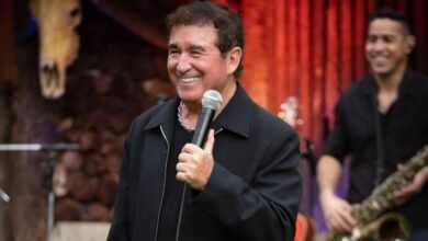 Amado Batista grava DVD na abertura da Pecuária de Goiânia