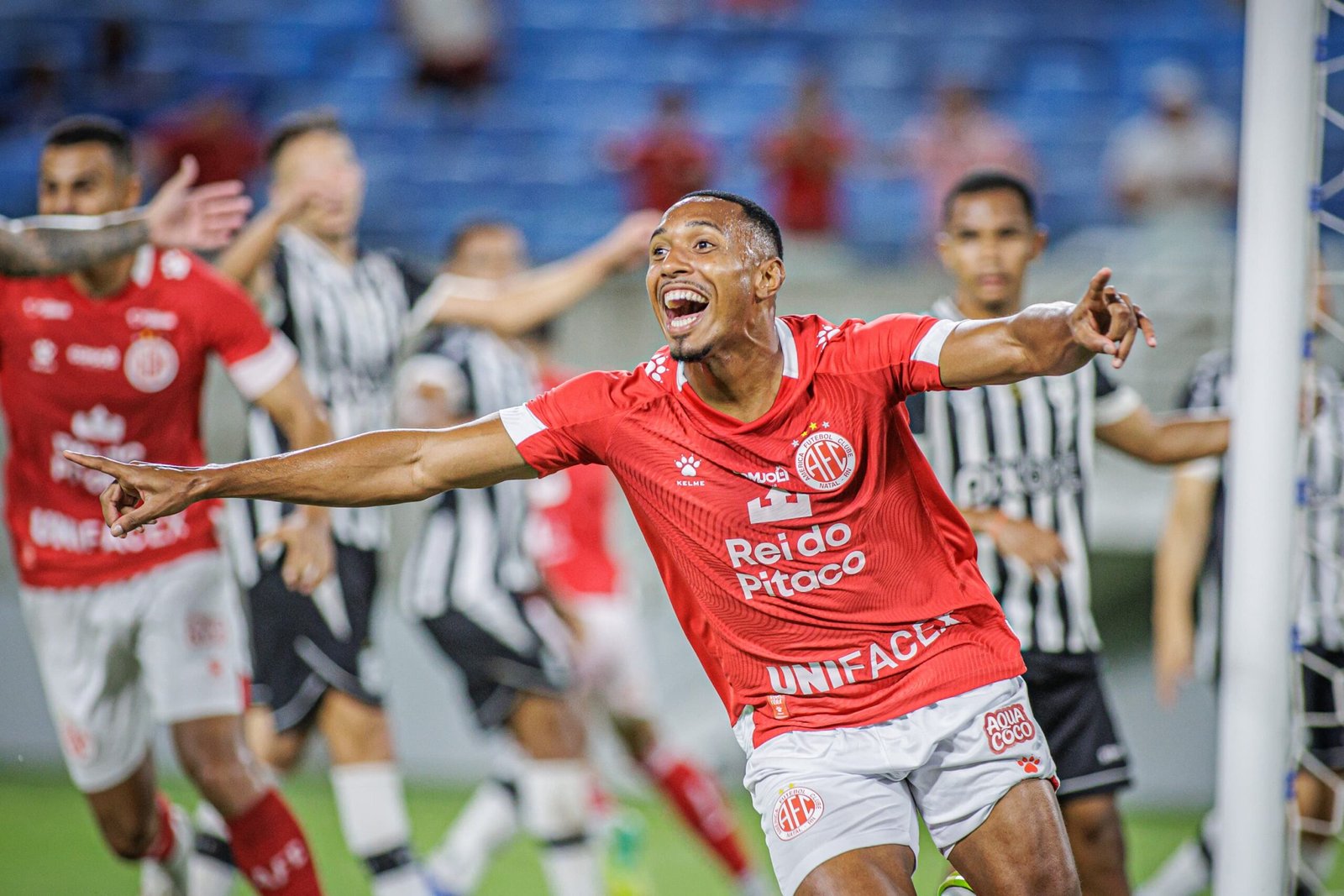 América goleia o Treze-PB na Arena das Dunas com 4 gols