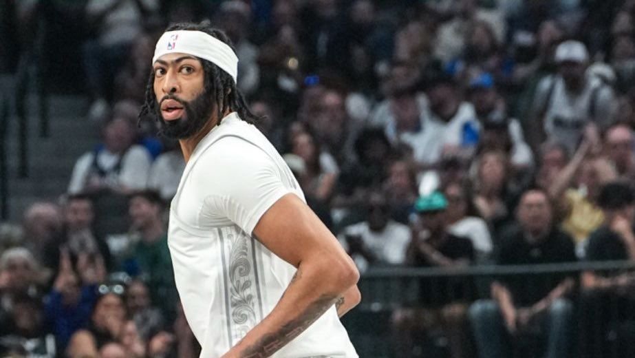 Lesionado, Anthony Davis pode retornar nas próximas rodadas pelo Mavericks