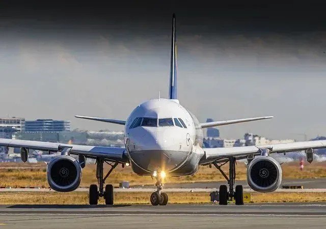 Petrobras eleva preço do querosene de aviação para distribuidoras em novembro