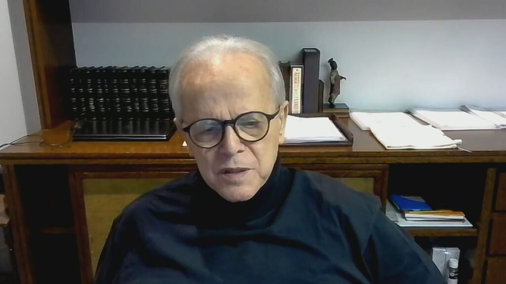 Ex-presidente do BNDES à CNN: Ideal para a economia brasileira era ter superávit fiscal