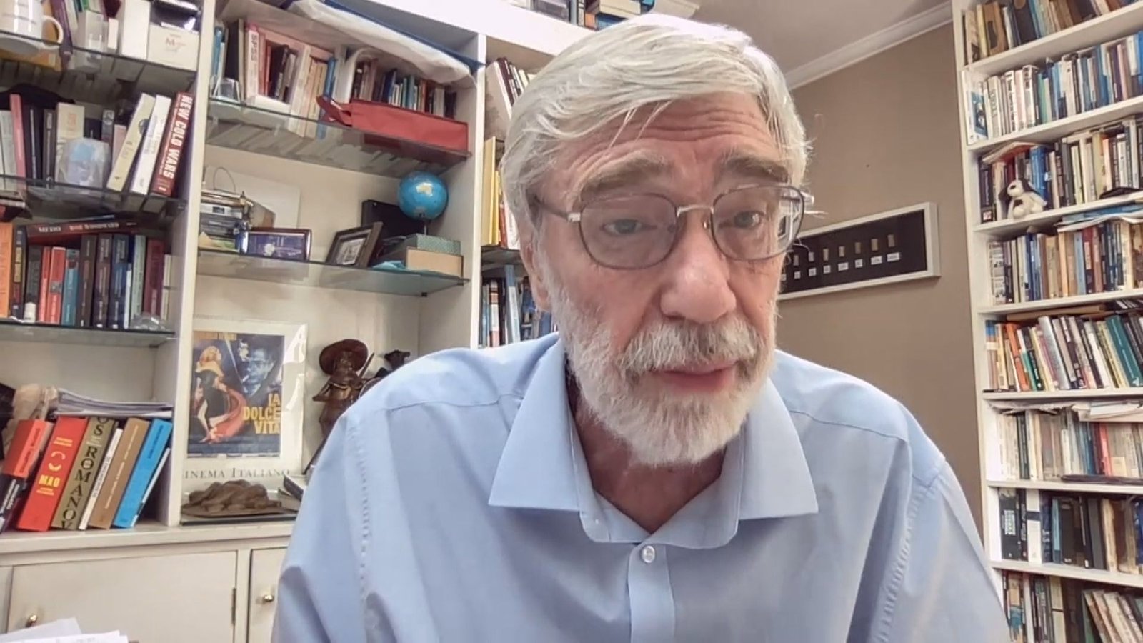 Professor: Kamala conseguiu “se despir da elite“ e se aproximou do “americano comum“