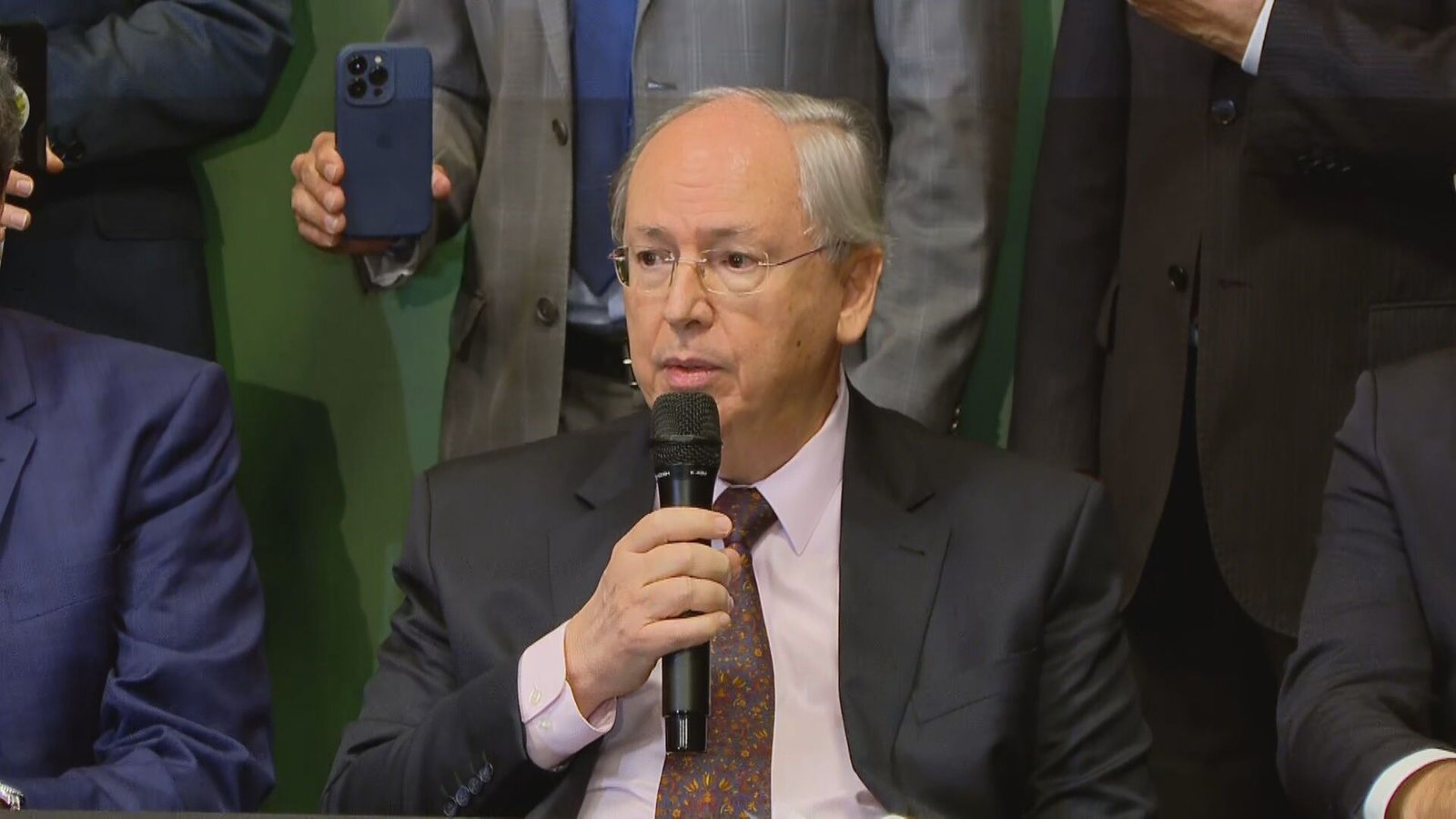 Organização criminosa planejou apreender urnas para perícia, diz PF