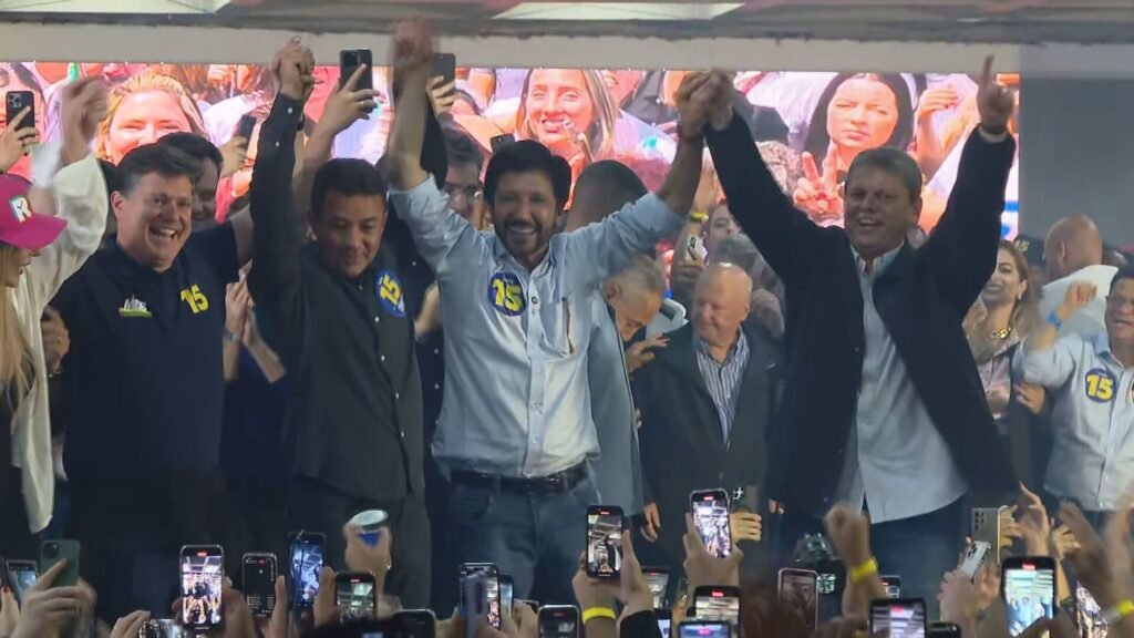 MDB descarta pedir mais espaço no governo Lula, diz Baleia Rossi à CNN