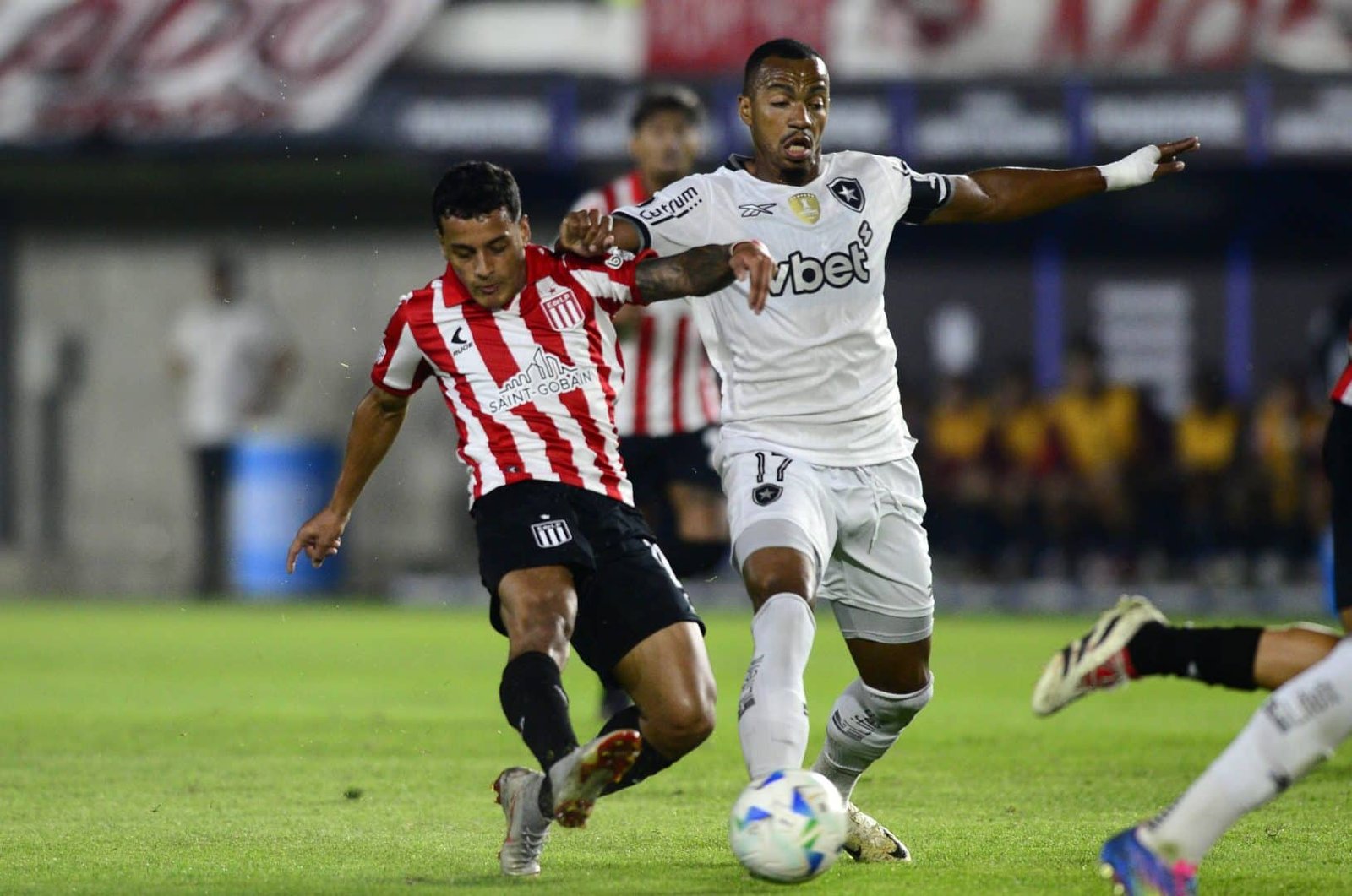 Fala de Renato Paiva evidencia erro no planejamento do Botafogo