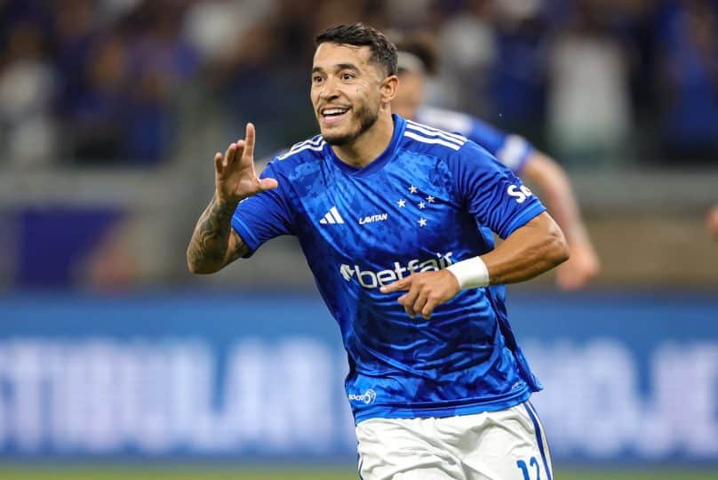 Vale a pena para o Cruzeiro poupar contra o Fortaleza? Veja os prós e contras