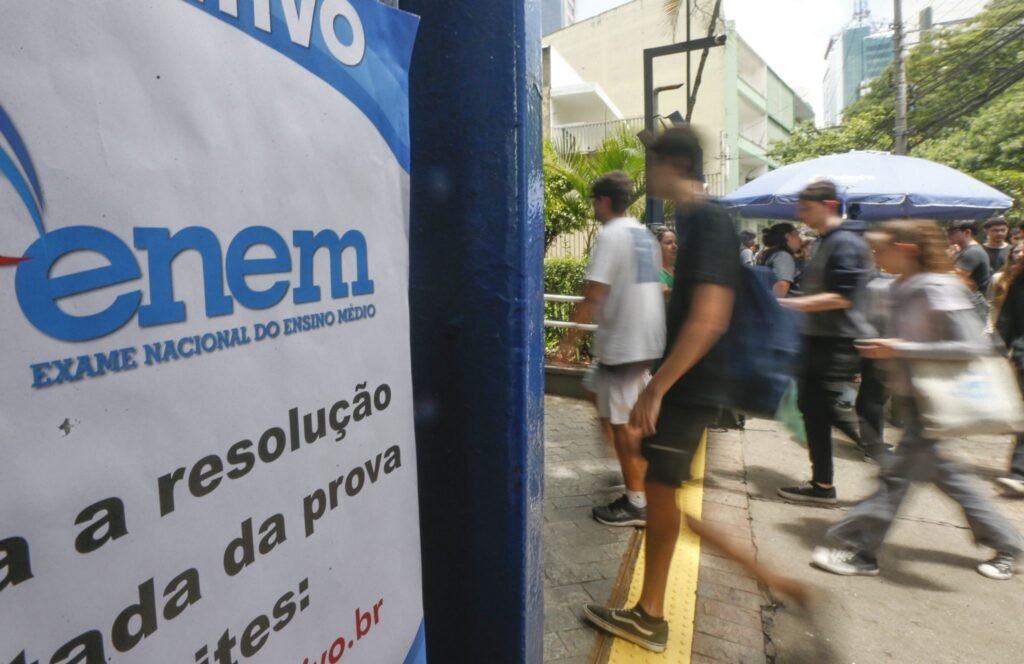 Enem 2024: reaplicação da prova acontece nos dias 10 e 11 de dezembro