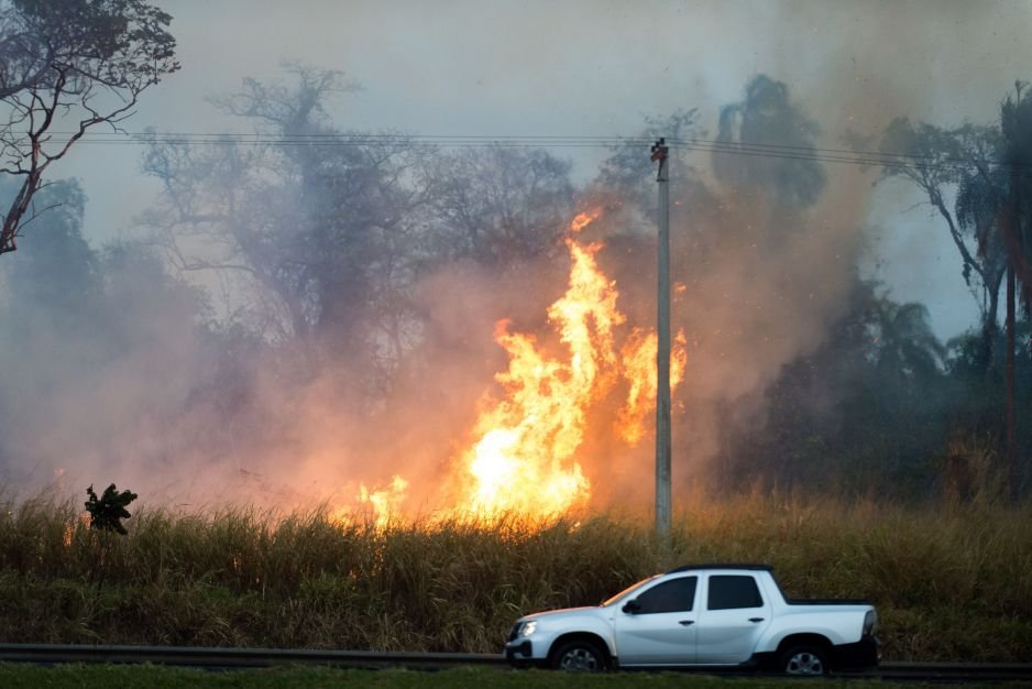 Queimadas: veja os riscos da fumaça à saúde e como se proteger
