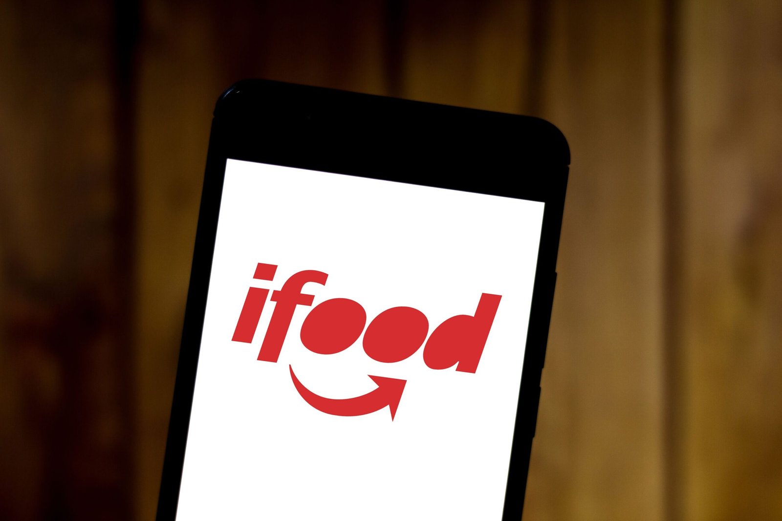iFood ultrapassa Aliexpress e assume 8ª posição entre e-commerces mais acessados