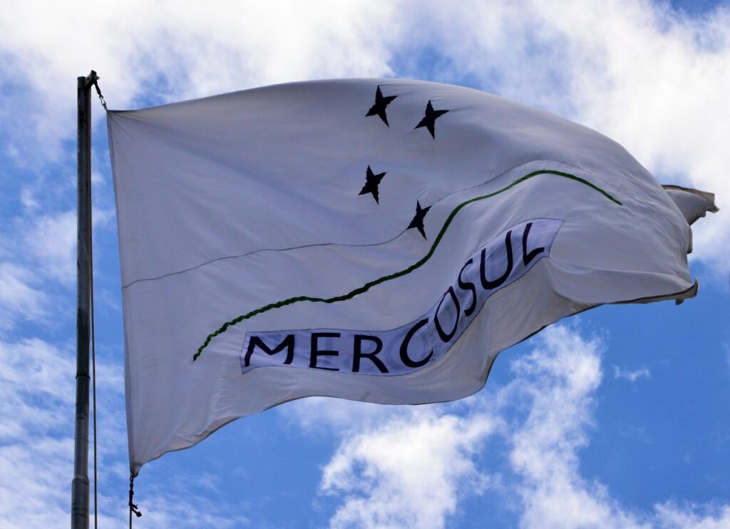 Acordo Mercosul-UE cria um dos maiores blocos do mundo; conheça outras alianças