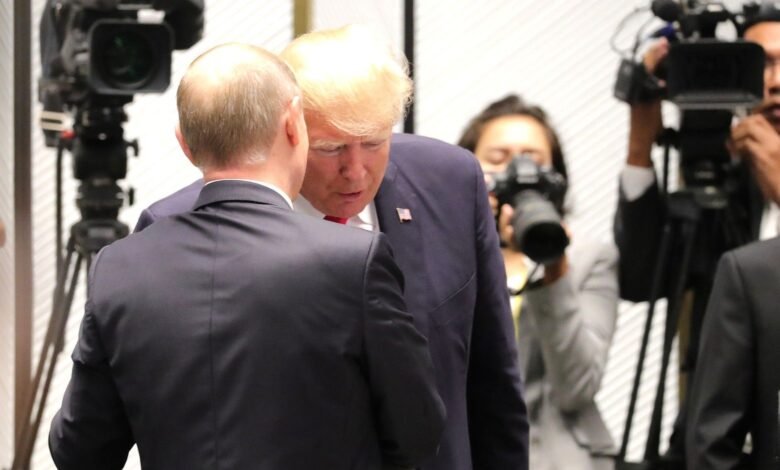 Trump diz que planeja marcar reunião com Putin para discutir guerra Trump diz que planeja marcar reunião com Putin para discutir guerra