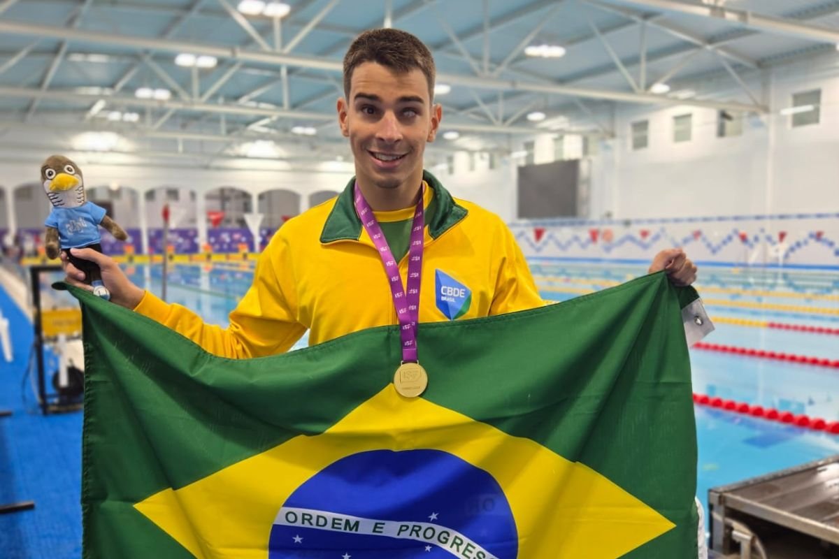 Nadador potiguar é campeão mundial escolar na Ásia