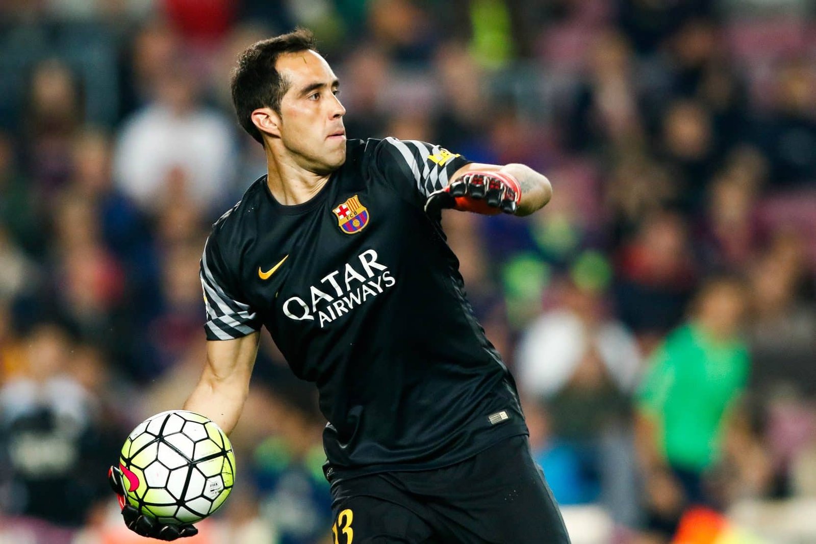 Bravo anuncia aposentadoria sustentando recorde impressionante na La Liga