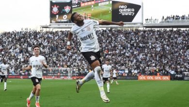 Corinthians prevê guerra inglesa por Wesley, mas não tem pressa para negociar o jogador