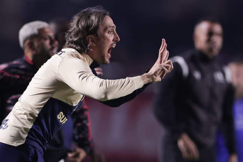 Não é só o Zubeldía… Luciano lidera o Brasileirão com média impressionante de cartões amarelos