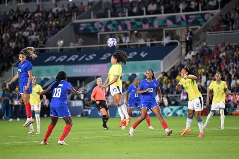 Até empatar? Brasil supera França e 18 minutos de acréscimos para alcançar semi da Olimpíada