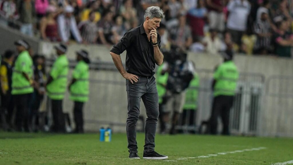 Com Renato ainda mais pressionado, Grêmio reencontra algoz da Libertadores 73 dias depois