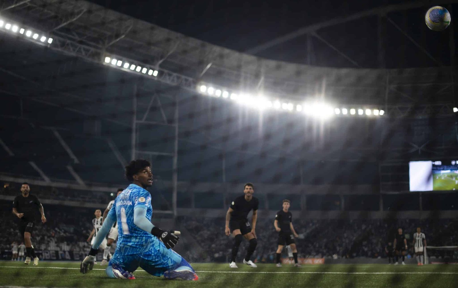 Derrota para o Botafogo escancara mais uma péssima estatística do Corinthians