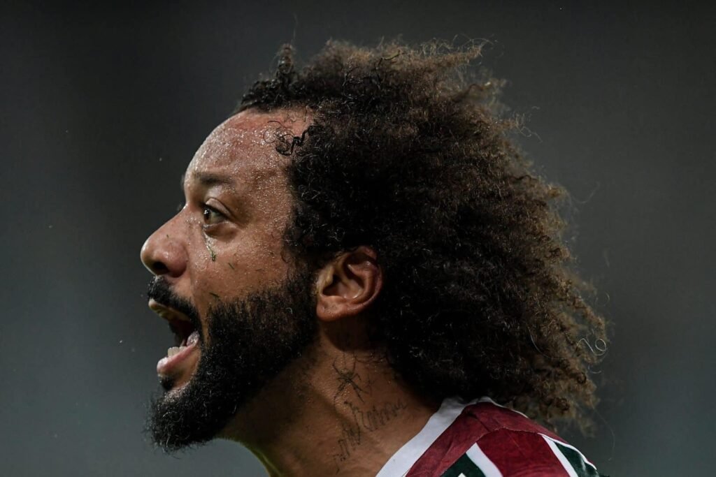 Saiba o que Marcelo disse a Mano Menezes em discussão no Fluminense