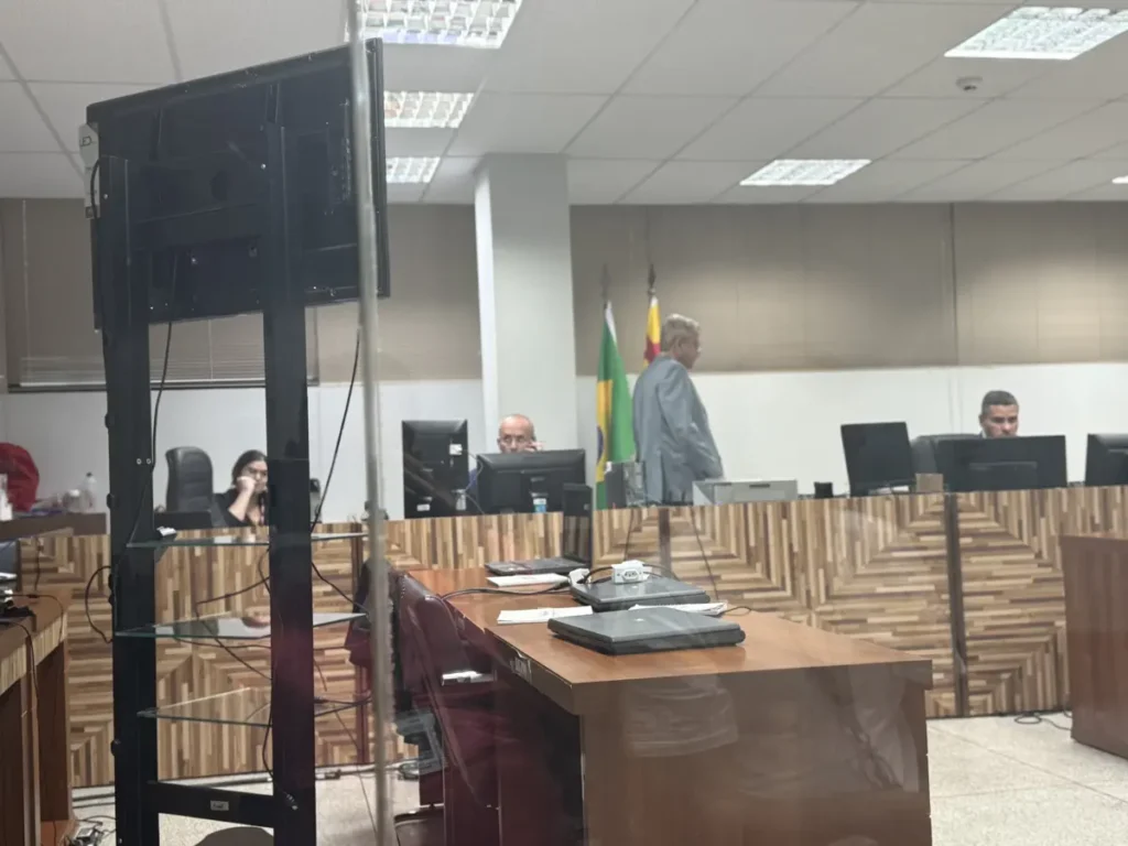 Audiência do caso Nayara Vilela continua com depoimento de Tarcisio | ac24horas