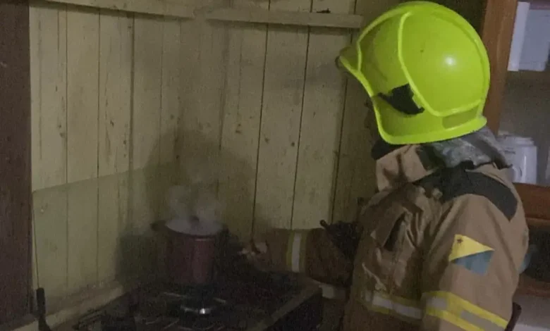 Morador esquece panela no fogo e mobiliza bombeiros no Acre | ac24horas Morador esquece panela no fogo e mobiliza bombeiros no Acre | ac24horas
