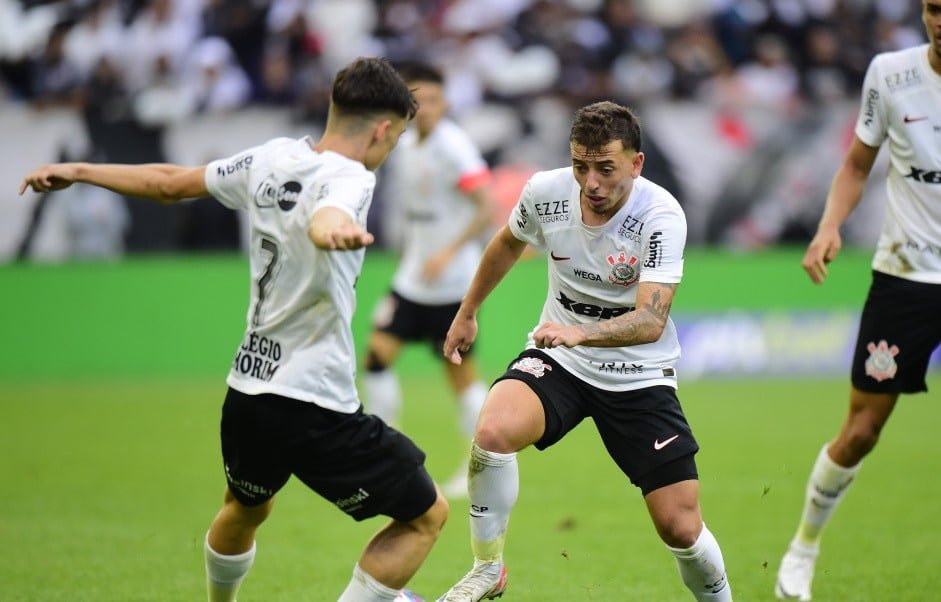 O plano do Corinthians para o futuro de Ryan, promessa resgatada por Ramón Díaz