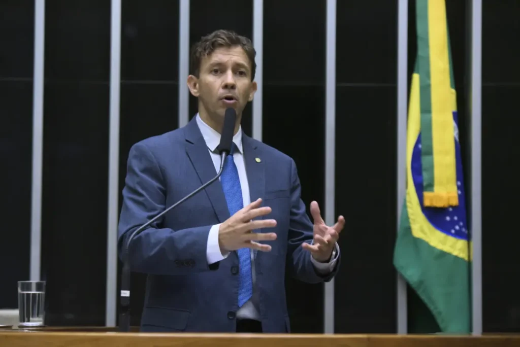 Eduardo Velloso pede inclusão do Acre em rota de exportação para porto no Peru | ac24horas