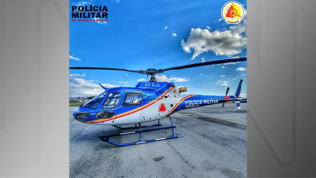 Helicóptero dos bombeiros que fazia buscas por avião acidentado cai em MG; 6 pessoas morreram