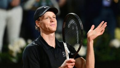 Sinner vence em retorno após suspensão por doping no Itália Open