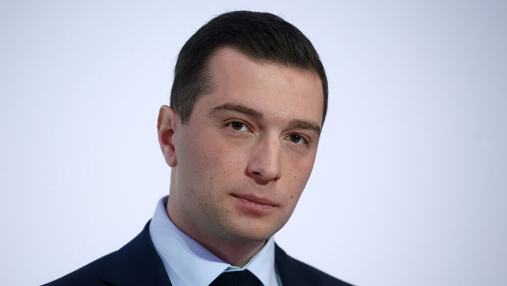 Quem é Jordan Bardella, que pode concorrer à Presidência no lugar de Le Pen