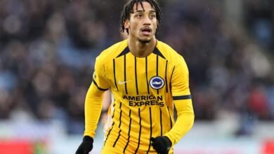 Por que João Pedro está fora de Tottenham x Brighton?