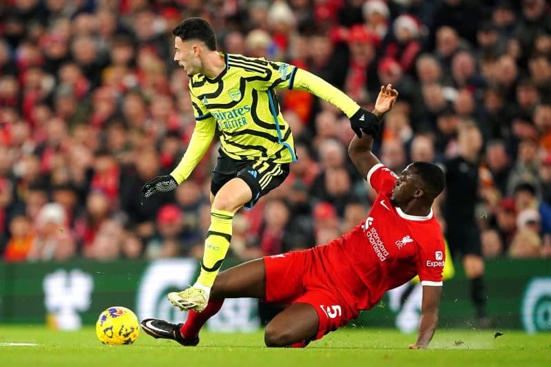 ‘Talento do século’ para Klopp, Martinelli aponta jogador do Liverpool como rival mais difícil
