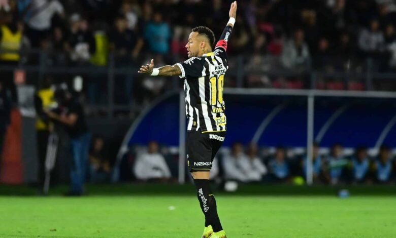 Declarações de Neymar pai aumentam a preocupação do torcedor do Santos sobre renovação Declarações de Neymar pai aumentam a preocupação do torcedor do Santos sobre renovação