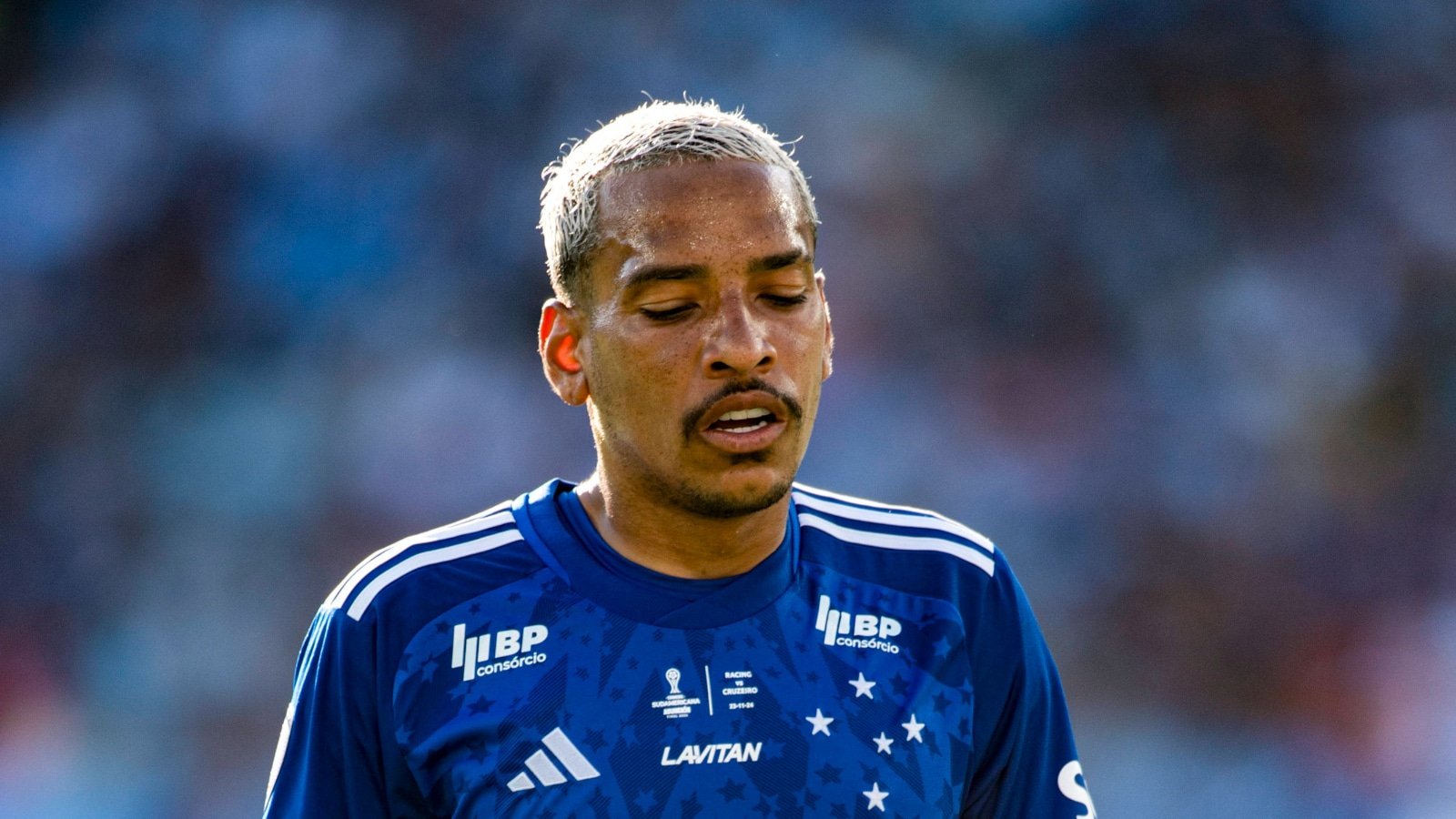 Chorando copiosamente, Romero e Matheus Pereira desabafam após derrota do Cruzeiro